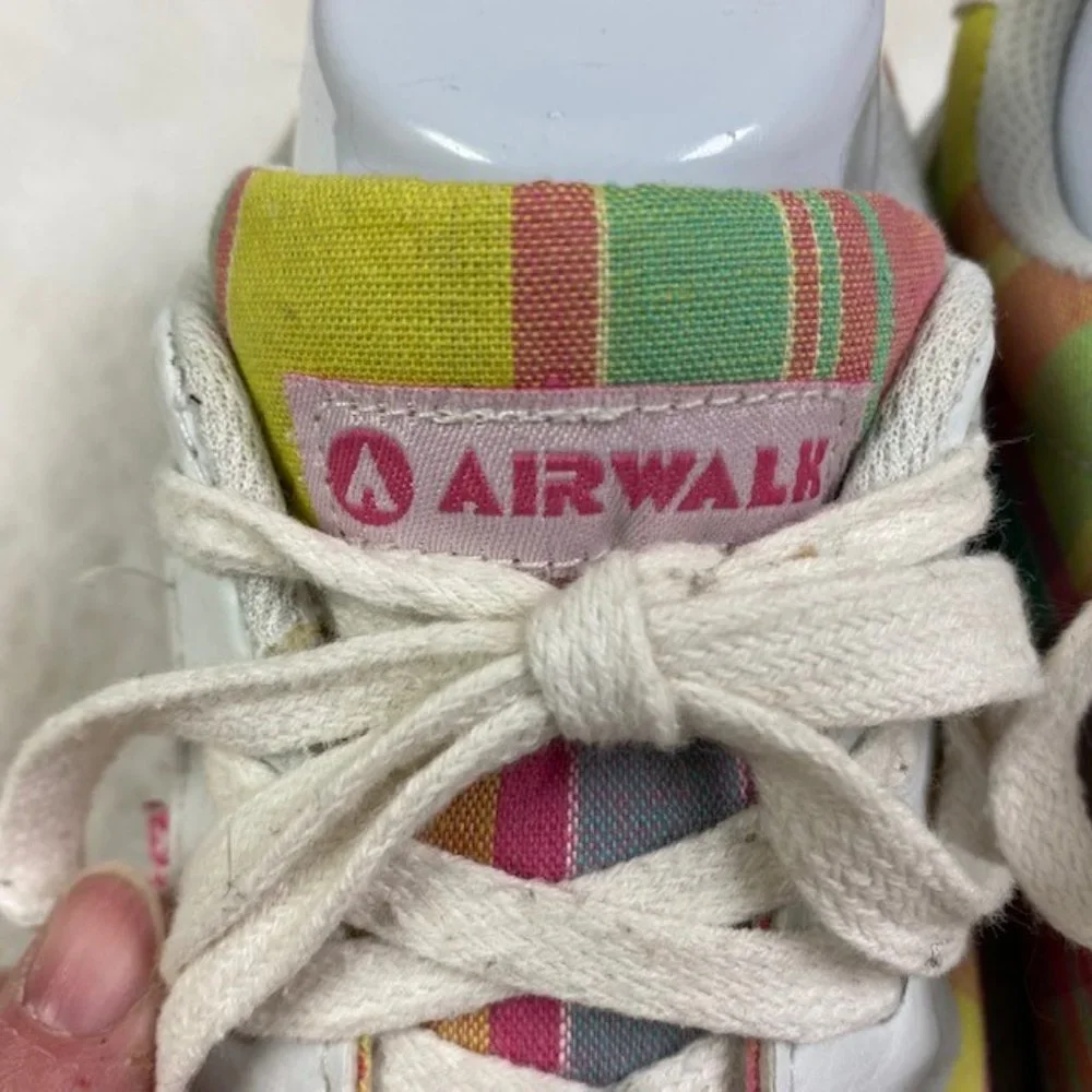 Airwalk Retro Madras Plaid Skate Sneakers,‎ size 8.5
